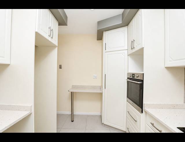 3 BEDROOM APARTMENT FOR SALE IN MORNINGSIDE